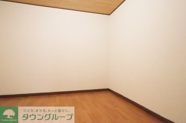 向台町4丁目貸家の物件内観写真